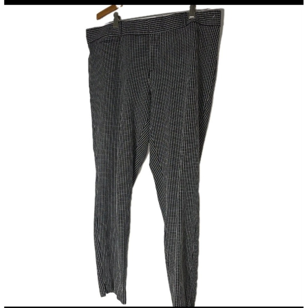 Bananaโ Republic Womans pants Sloan Black and White Checked Size 14